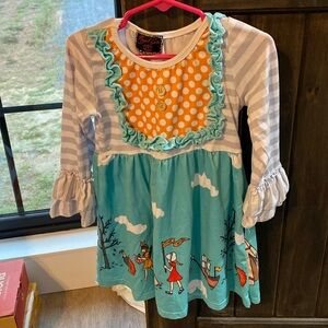 Girls size 100 (3T) Thanksgiving dress.